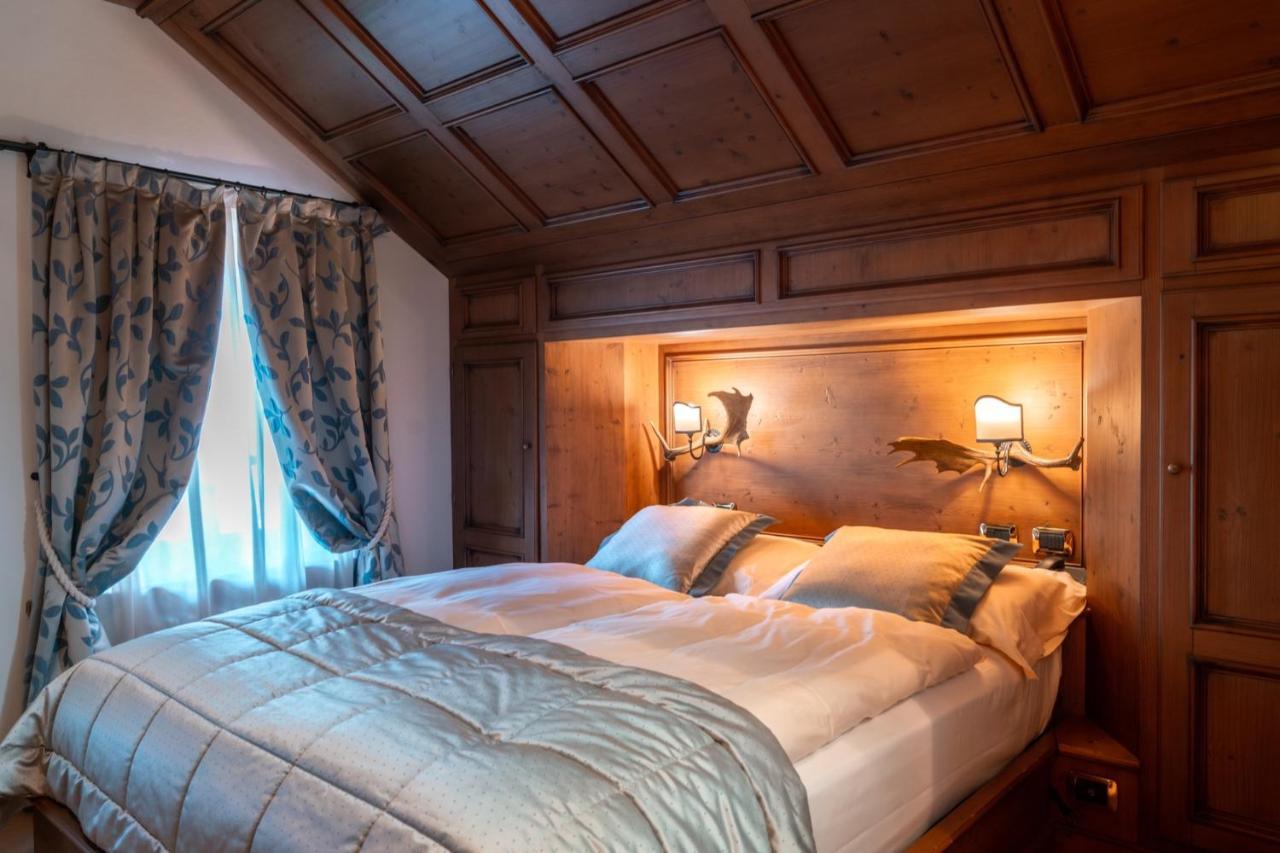 Ambra Cortina Luxury&Fashion Hotel Cortina dʼAmpezzo Esterno foto