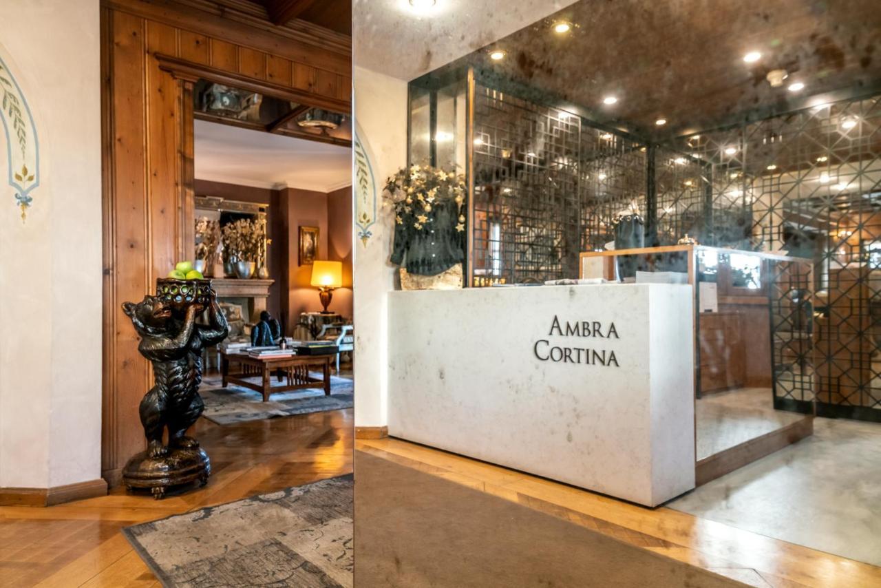 Ambra Cortina Luxury&Fashion Hotel Cortina dʼAmpezzo Esterno foto