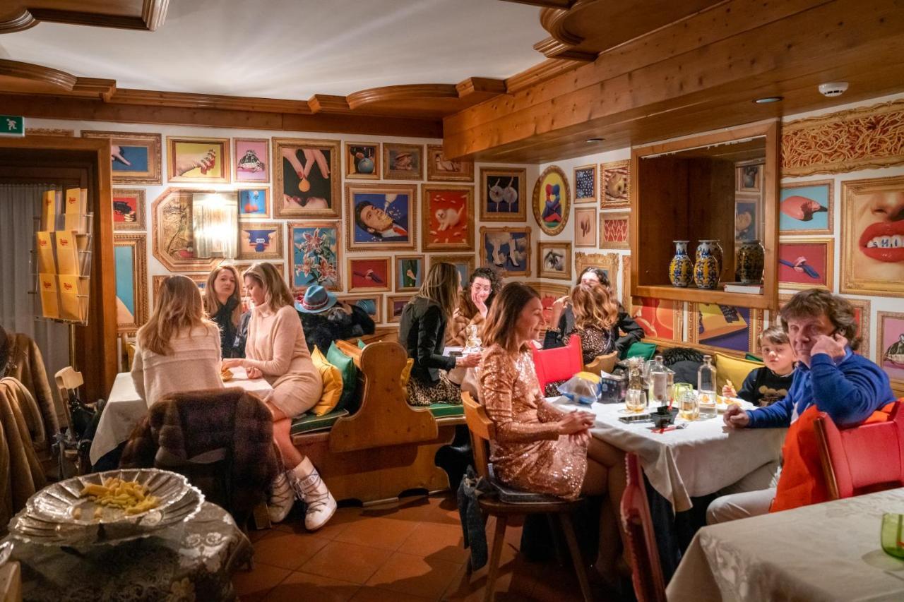 Ambra Cortina Luxury&Fashion Hotel Cortina dʼAmpezzo Esterno foto
