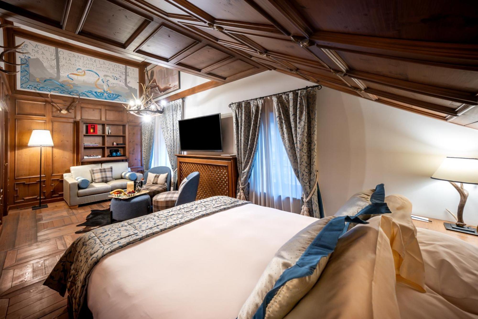 Ambra Cortina Luxury&Fashion Hotel Cortina dʼAmpezzo Esterno foto