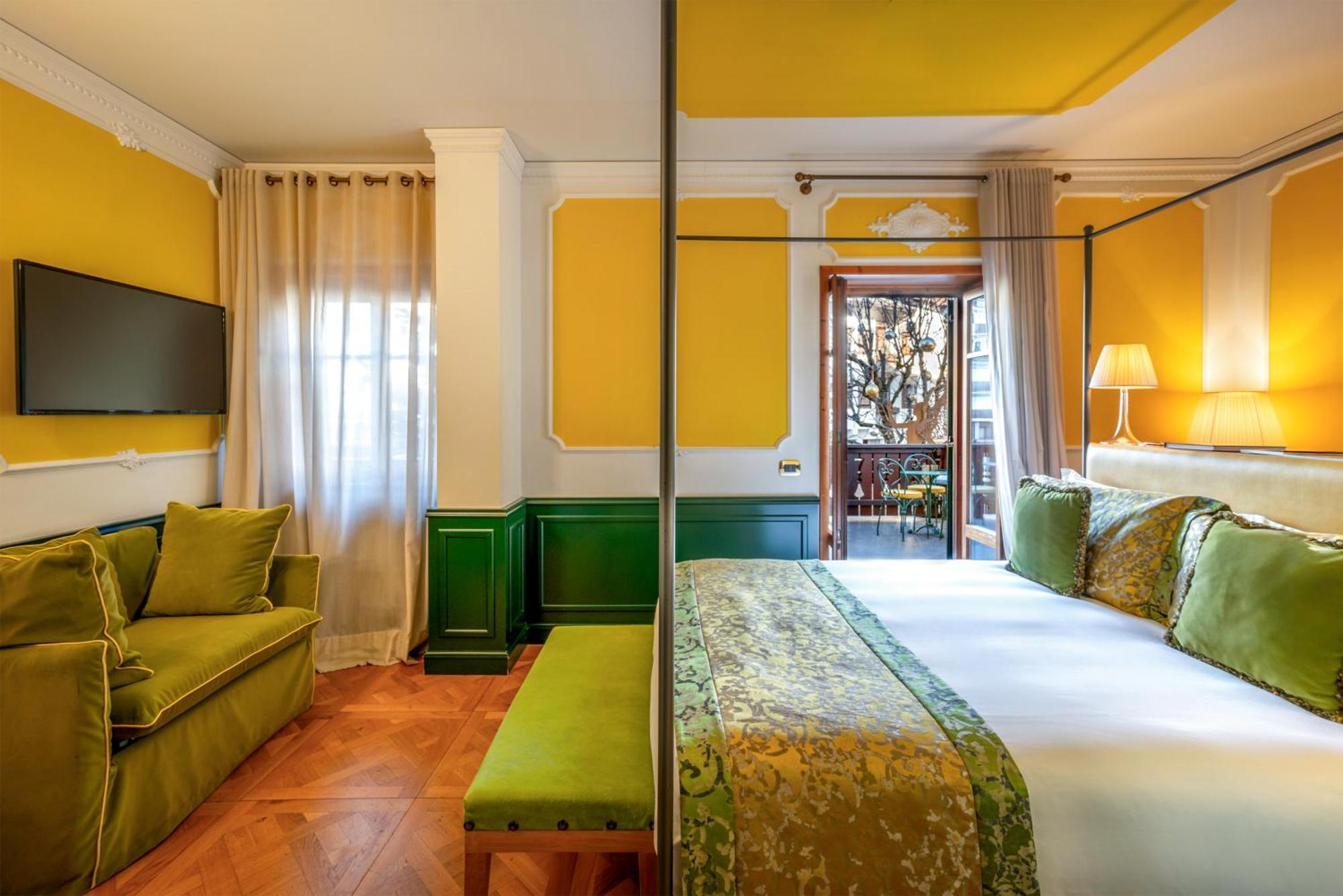 Ambra Cortina Luxury&Fashion Hotel Cortina dʼAmpezzo Esterno foto