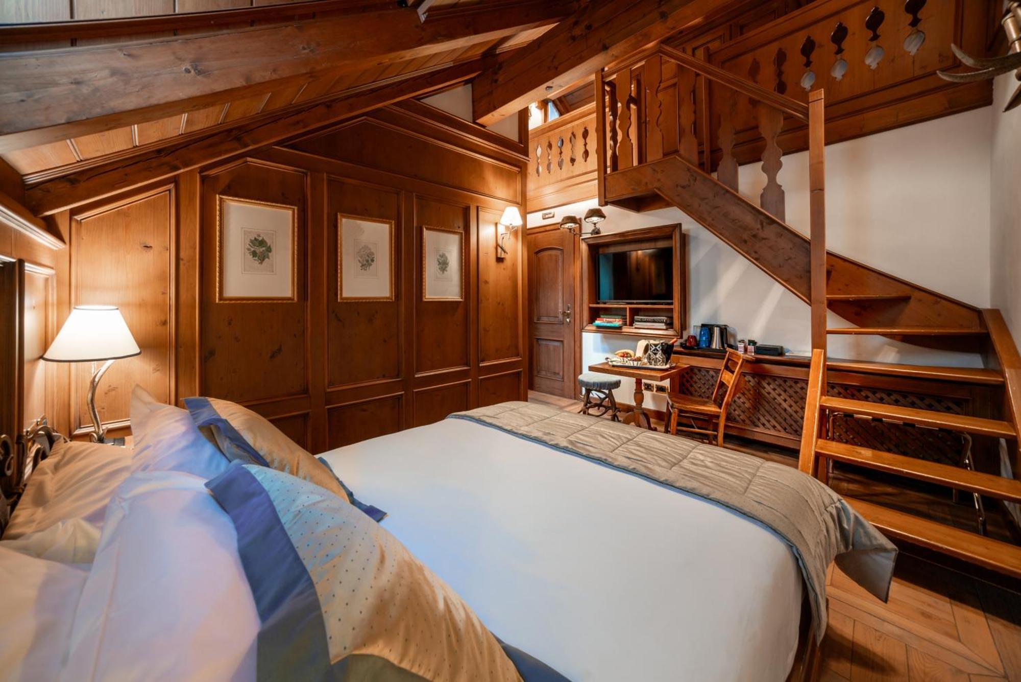 Ambra Cortina Luxury&Fashion Hotel Cortina dʼAmpezzo Esterno foto