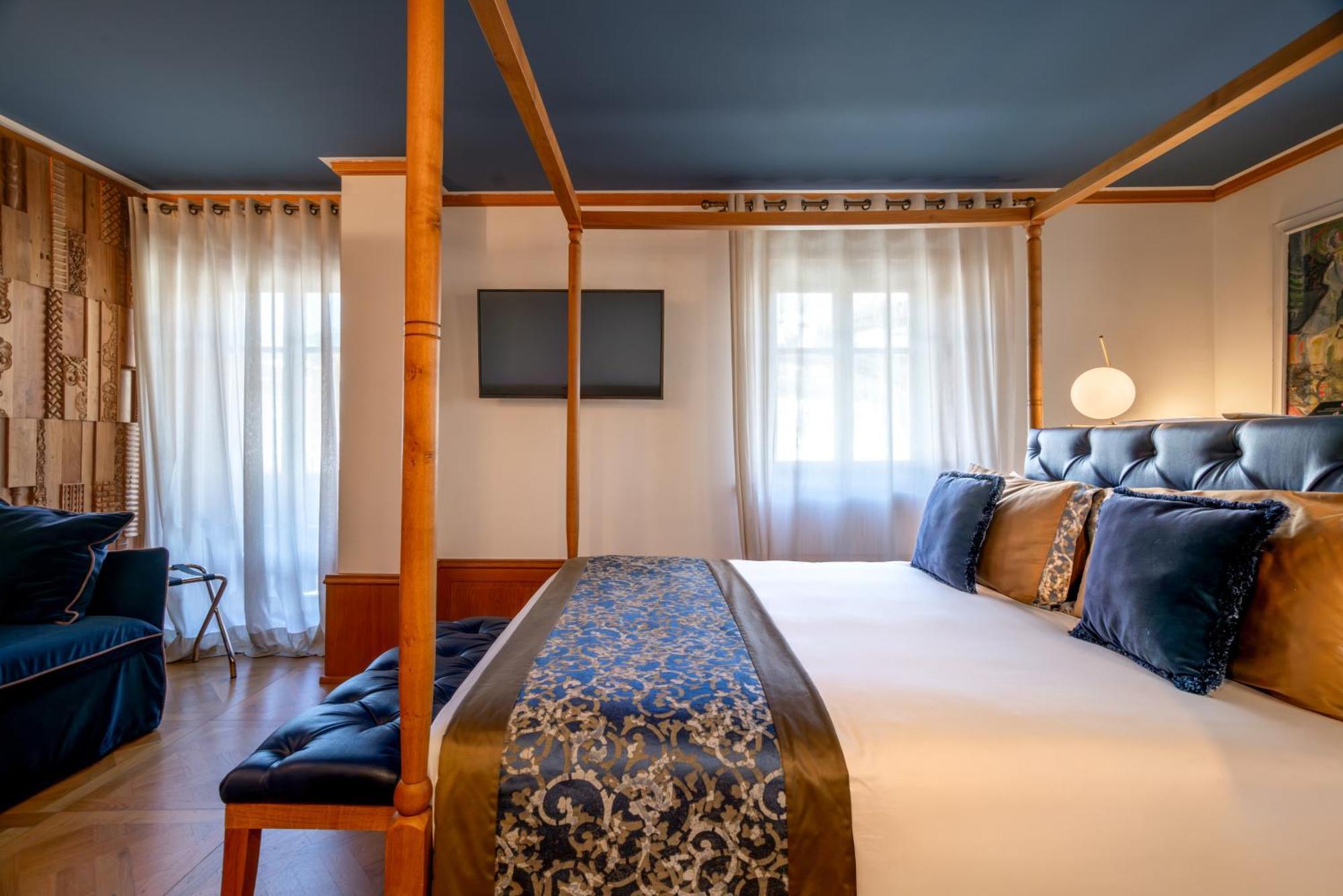 Ambra Cortina Luxury&Fashion Hotel Cortina dʼAmpezzo Esterno foto